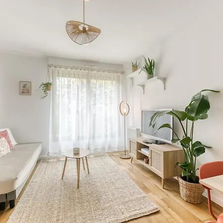 Appartamento 2-room Near Paris And Rer-b Metro *